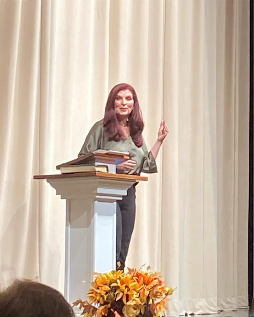 Dr. Patricia Holbrook